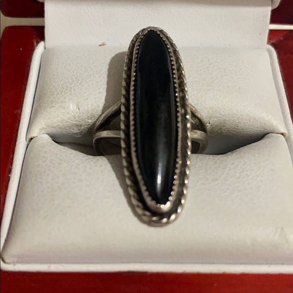 Sterling s black onyx’s stone vintage Navajo ring